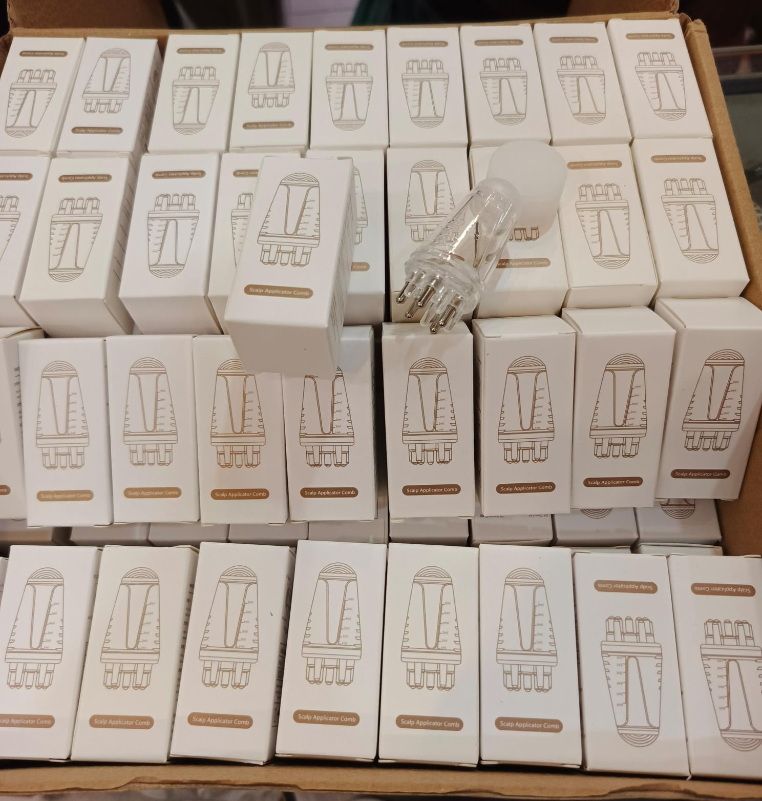 Oil Applicator Scalp Hair Comb Portable Mini Hair Oil Applicator 6ml Easy To Use And Travel Friendly